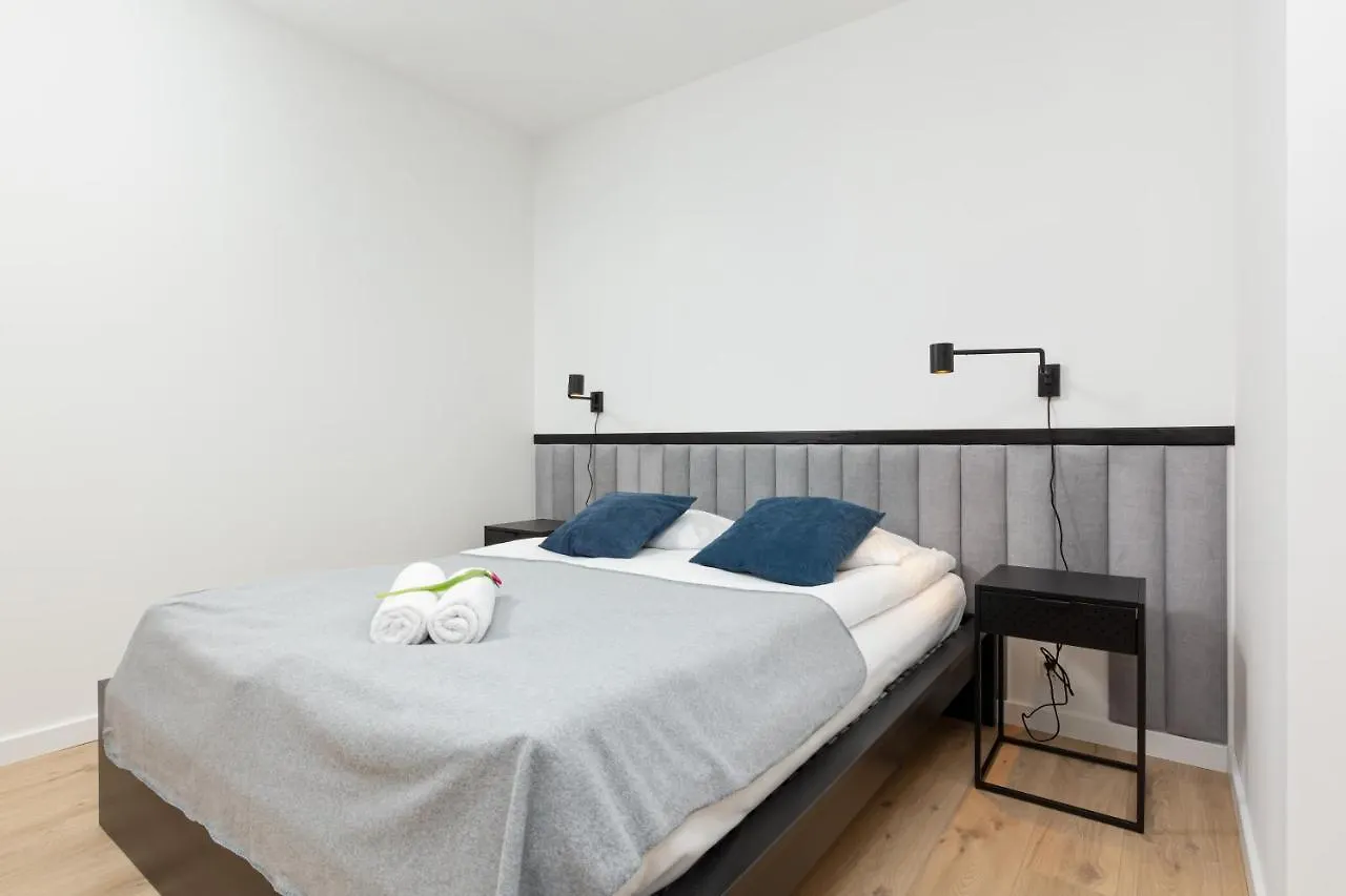 Artistic Zoliborz Apartments By Noclegi Renters Varsó