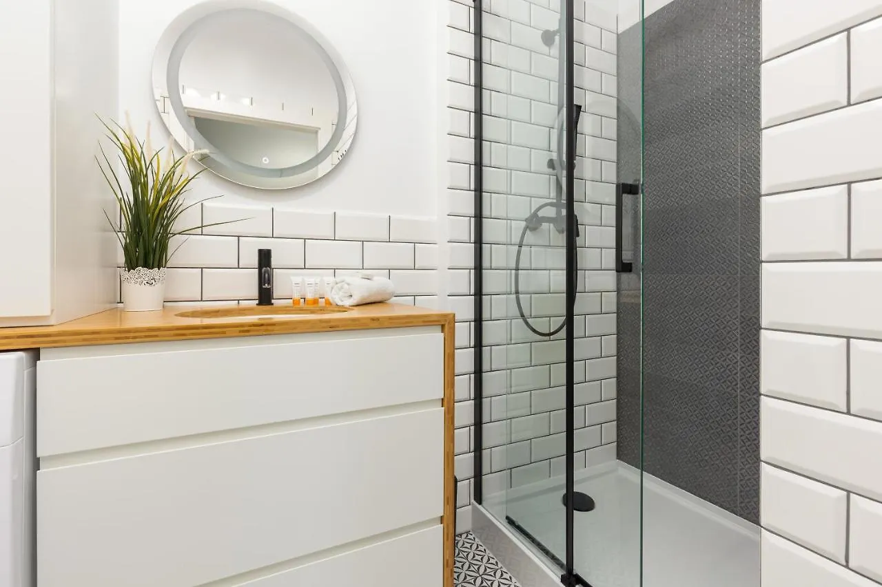Artistic Zoliborz Apartments By Noclegi Renters Varsó Lengyelország